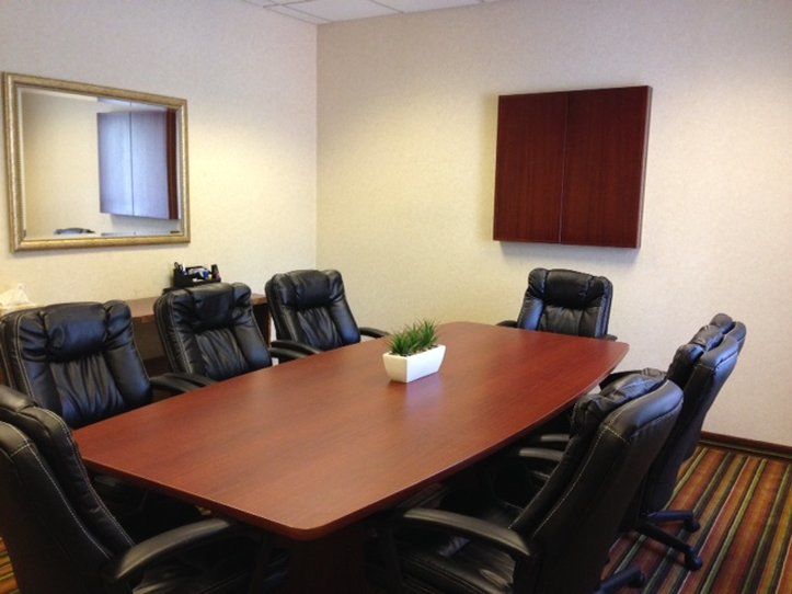 Comfort Hotel & Suites Peterborough Zewnętrze zdjęcie